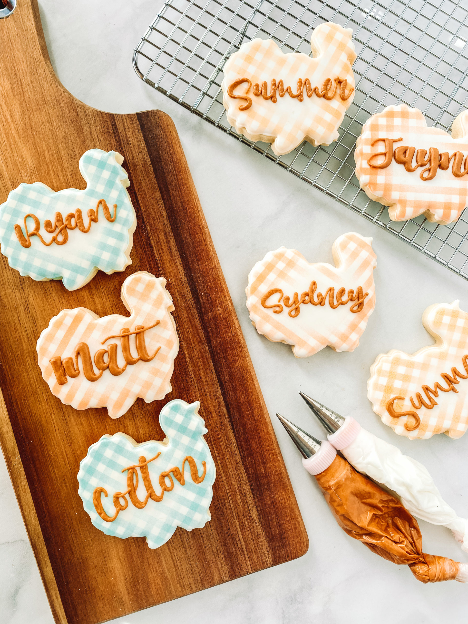 How To Make An Easy Turkey Place Card Cookie - Summer&amp;#039;S Sweet Shoppe with regard to Thanksgiving Cookie Place Cards