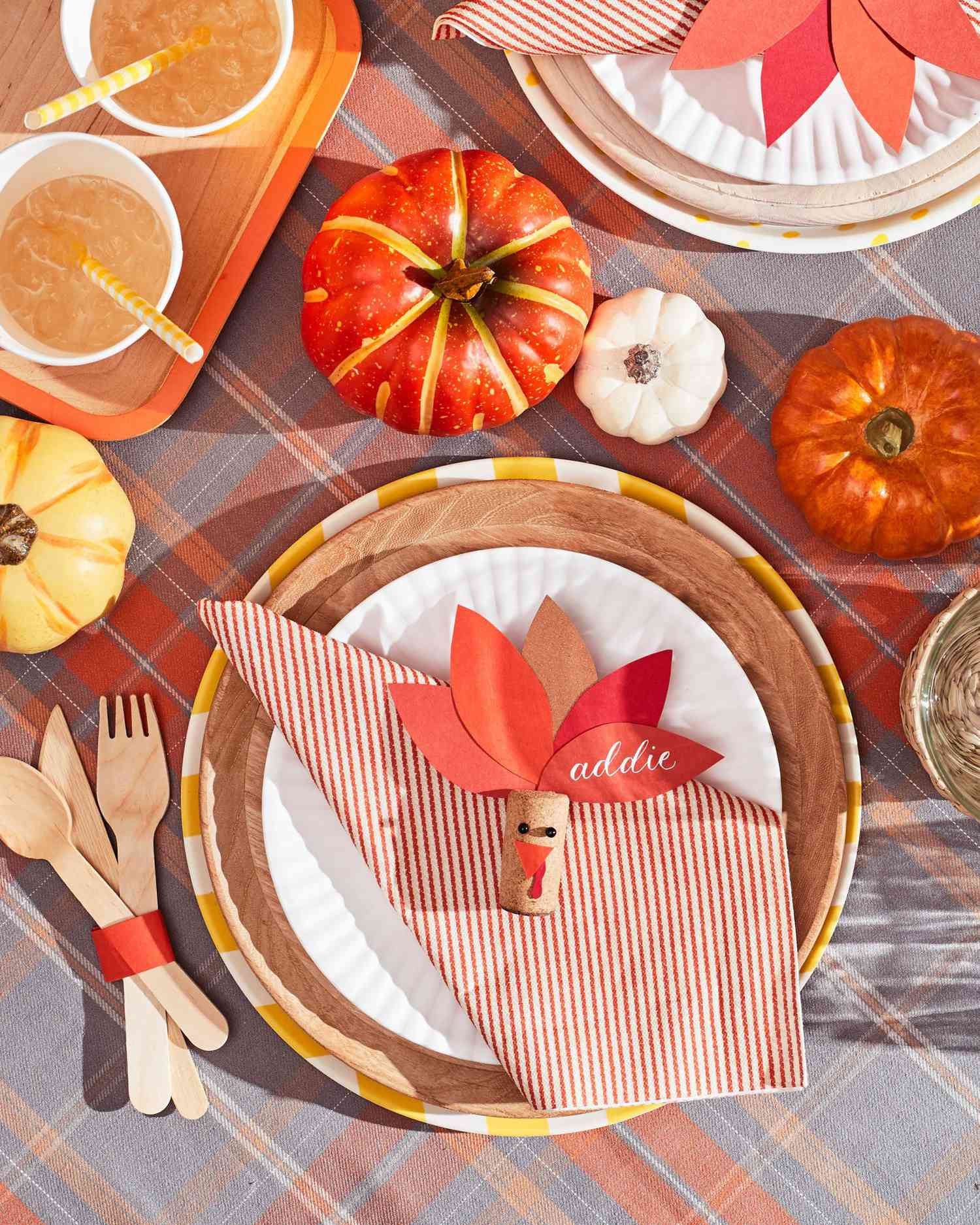 Thanksgiving Place Cards For Every Tablescaping Style for Place Cards Ideas For Thanksgiving